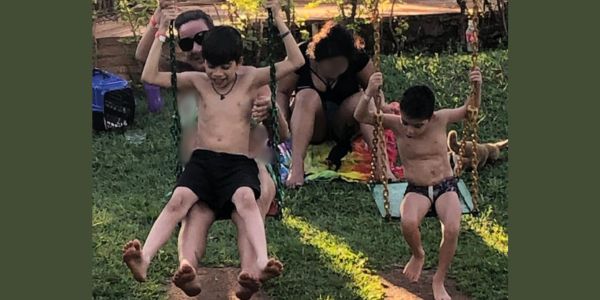 alt="rotina de cuidados crianças especiais"