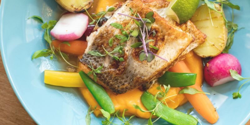 alt="alimentação crianças com necessidades especiais"